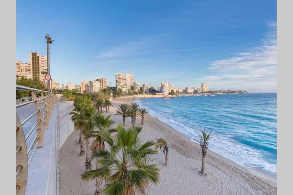 알리칸테 Playa Albufereta. Espectaculares Vistas Al Mar. 아파트 외부 사진